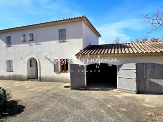 Vente  Maison de 170 m² à Rocbaron 490 000 euros