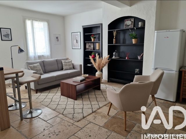 Vente  Appartement T3  de 50 m² à Toulon 118 000 euros Réf: SFN-1883266