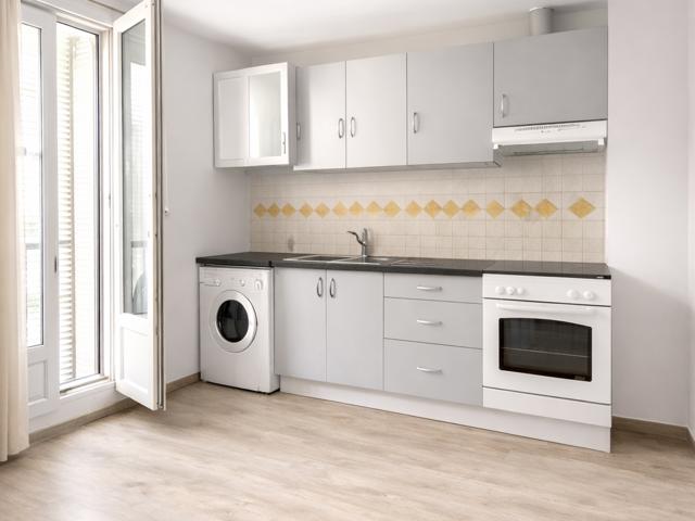Vente  Appartement F2  de 28 m² à Draguignan 75 000 euros Réf: SFN-1847108