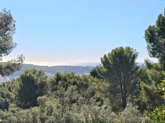 Vente  Terrain de 1005 m² à La Valette du Var 529 000 euros Réf: SFN-2035267