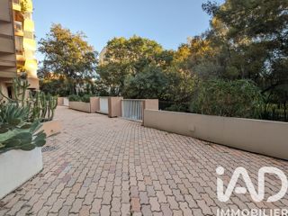 Vente  Appartement T3  de 67 m² à Toulon 179 000 euros Réf: SFN-1797933