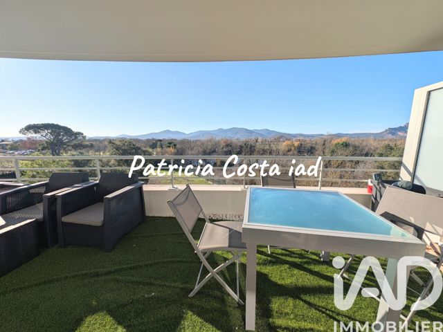 Vente  Appartement F3  de 60 m² à Puget sur Argens 310 000 euros Réf: SFN-1907718