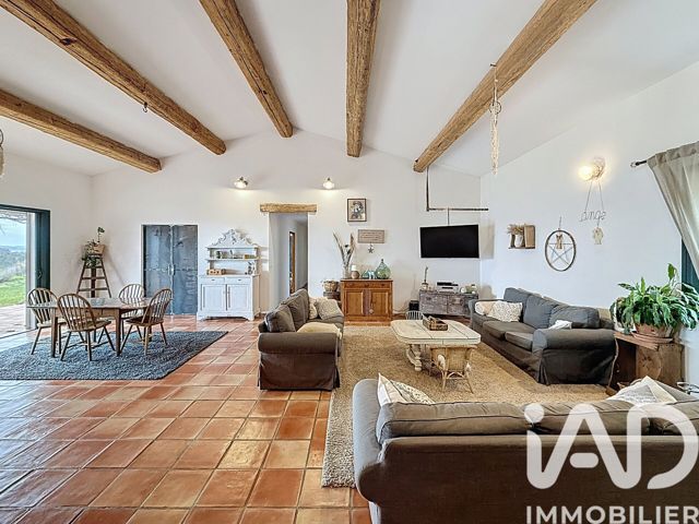 Vente  Maison de 150 m² à Besse sur Issole 955 000 euros Réf: SFN-1907608