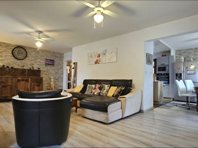 Vente  Maison de 128 m² à Puget sur Argens 539 000 euros Réf: SFN-1908706