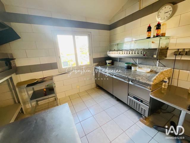 Vente  Local commercial de 58 m² à Sanary 59 000 euros Réf: SFN-1912677