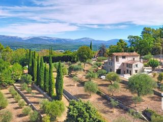 Vente  Maison de 120 m² à Fayence 690 000 euros