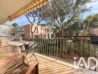 Vente  Appartement T3  de 70 m² à Saint Raphaël 299 000 euros