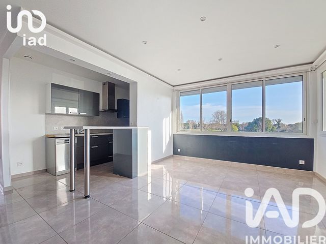 Vente  Appartement F4  de 70 m² à Fréjus 239 400 euros Réf: SFN-1932443