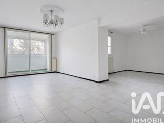 Vente  Appartement T5  de 92 m² à Toulon 250 000 euros Réf: SFN-1934587