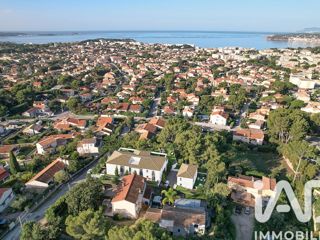 Vente  Appartement T4  de 122 m² à Six-Fours 995 000 euros