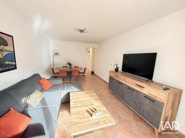 Vente  Appartement F3  de 61 m² à Sanary 379 600 euros Réf: SFN-1946904
