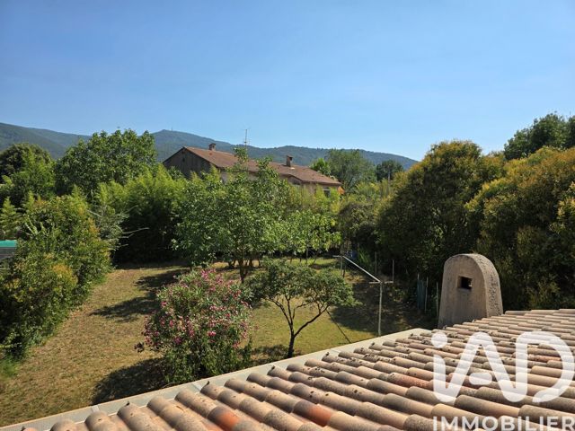 Vente  Maison de 130 m² à Gonfaron 359 000 euros Réf: SFN-1949521