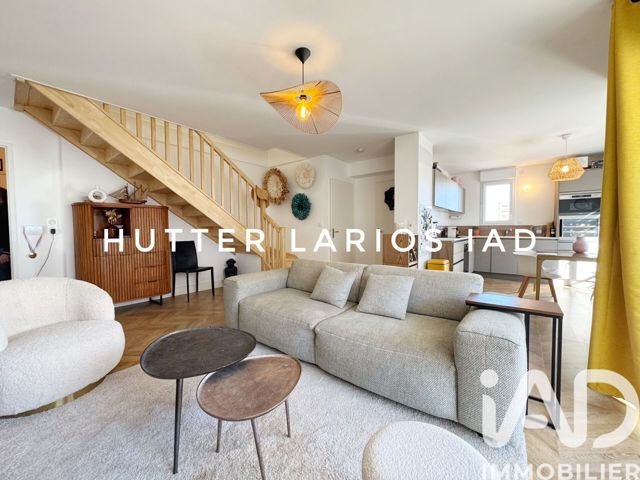 Vente  Appartement T5  de 100 m² à La Garde 379 000 euros Réf: SFN-1940856