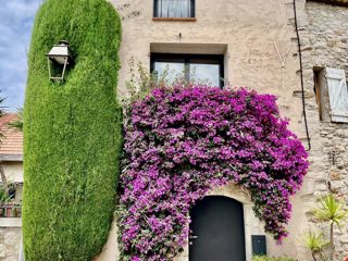 Vente  Maison de 150 m² au Castellet 695 000 euros Réf: SFN-1747196
