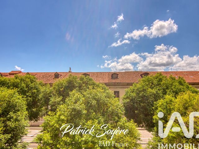 Vente  Appartement F2  de 47 m² à Toulon 130 000 euros Réf: SFN-1950725