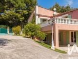 Vente  Maison de 195 m² à Hyères 1 195 000 euros