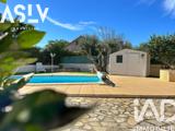 Vente  Maison de 112 m² à Six-Fours 499 000 euros