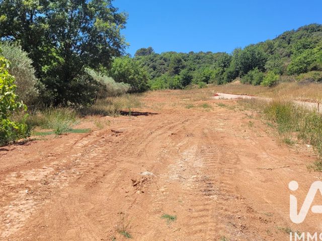 Vente  Terrain de 972 m² à Montmeyan 75 000 euros Réf: SFN-1969756