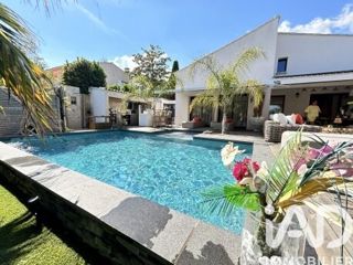 Vente  Maison de 180 m² au Beausset 1 100 000 euros Réf: SFN-1972596