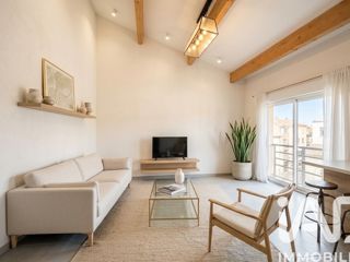Vente  Appartement F2  de 47 m² à Toulon 145 000 euros