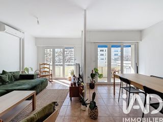 Vente  Appartement F3  de 88 m² à Toulon 248 000 euros Réf: SFN-1965421