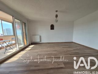 Vente  Appartement T4  de 86 m² à Toulon 298 000 euros Réf: SFN-1977315