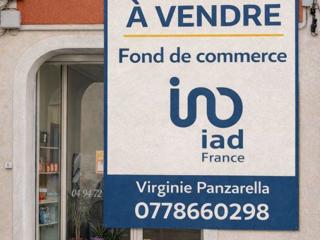 Vente  Local commercial de 60 m² à Flassans sur Issole 35 000 euros