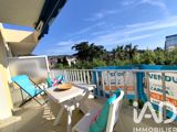 Vente  Appartement F2  de 33 m² à Hyères 199 900 euros