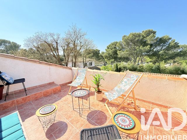 Vente  Appartement F3  de 140 m² à Six-Fours 380 000 euros Réf: SFN-1985882