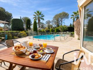 Vente  Maison de 250 m² à Saint Raphaël 987 000 euros