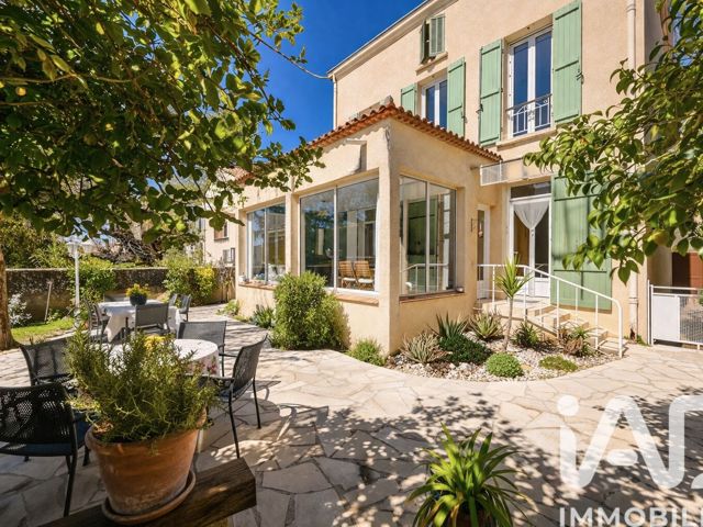 Vente  Maison de 166 m² à Saint Zacharie 729 000 euros Réf: SFN-1965632