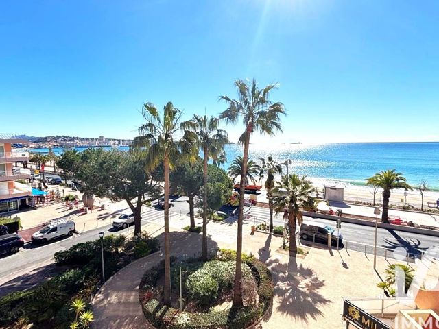 Vente  Studio de 26 m² à Fréjus 211 500 euros Réf: SFN-1982003