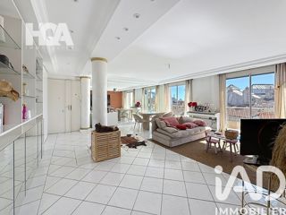 Vente  Appartement F4  de 98 m² à Toulon 248 000 euros Réf: SFN-1988416