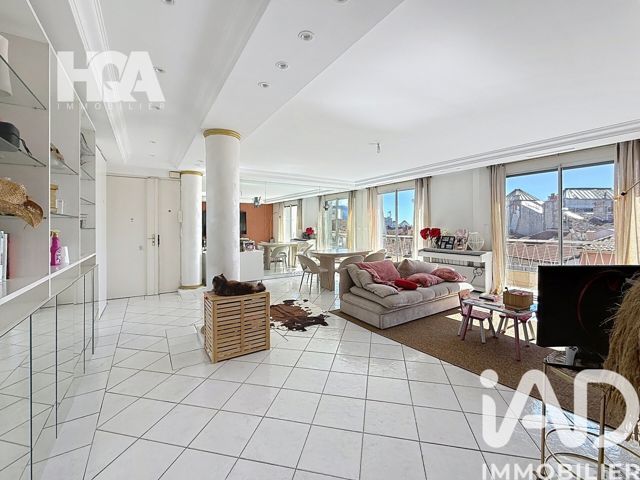 Vente  Appartement F4  de 98 m² à Toulon 248 000 euros Réf: SFN-1988416