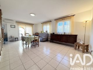 Vente  Appartement T2  de 59 m² à Six-Fours 250 000 euros