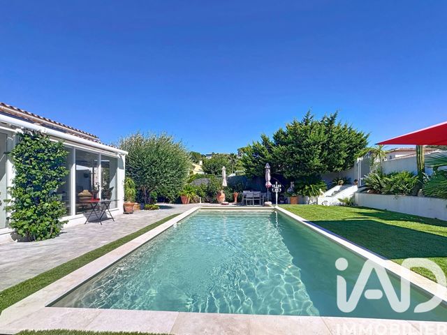 Vente  Maison de 193 m² à Sainte Maxime 940 000 euros Réf: SFN-1990647