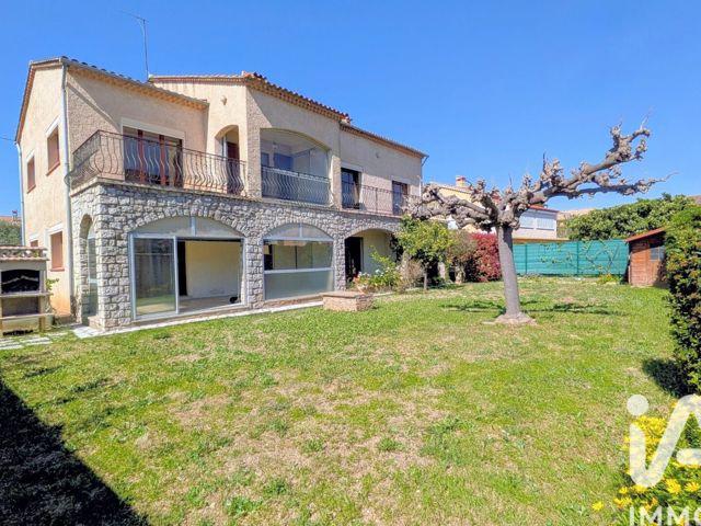 Vente  Maison de 207 m² à La Crau 533 000 euros Réf: SFN-1993289