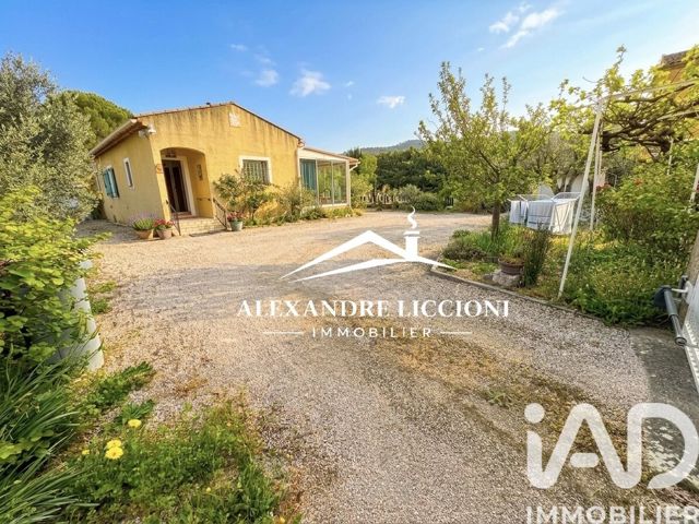 Vente  Maison de 140 m² à Brignoles 420 000 euros Réf: SFN-1996696