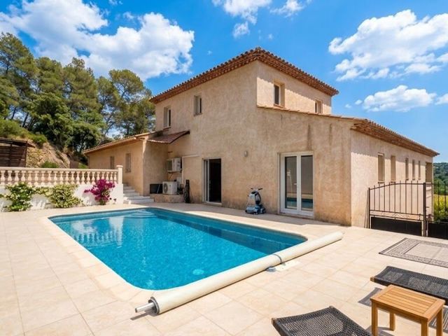 Vente  Maison de 180 m² à Carcès 479 000 euros Réf: SFN-1997789