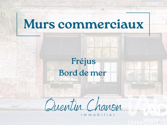 Vente  Local commercial de 42 m² à Fréjus 300 000 euros Réf: SFN-1999948
