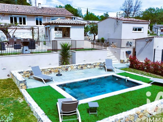 Vente  Maison de 110 m² à Flayosc 651 000 euros Réf: SFN-2001193