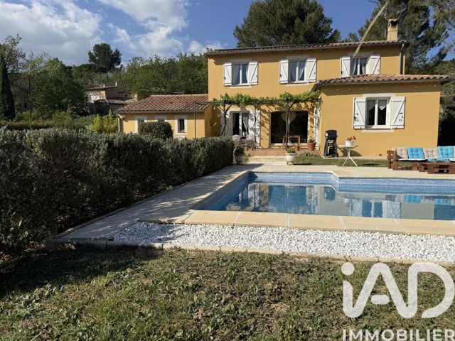 Vente  Maison de 156 m² à Brignoles 620 000 euros Réf: SFN-2001305