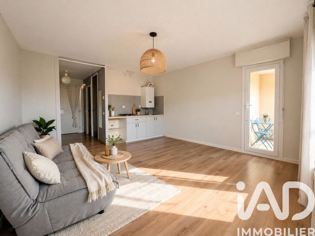 Vente  Studio de 30 m² à Hyères 143 000 euros Réf: SFN-1977274