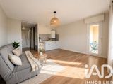 Vente  Studio de 30 m² à Hyères 143 000 euros
