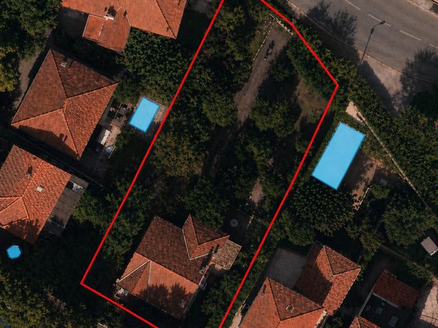 Vente  Terrain de 890 m² à Toulon 1 000 000 euros Réf: SFN-2008137