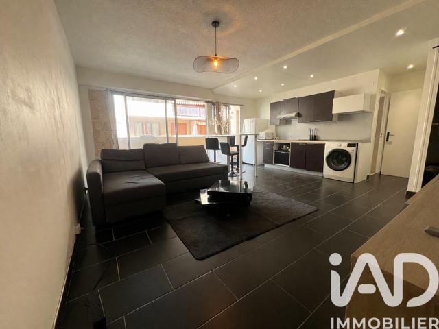 Vente  Appartement F2  de 43 m² à Toulon 115 000 euros Réf: SFN-1974283