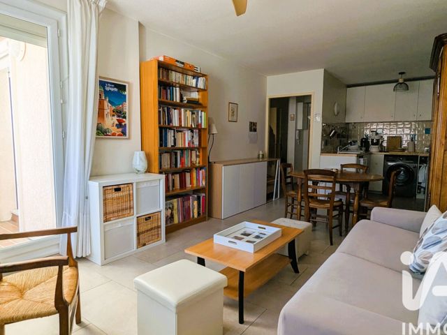 Vente  Appartement F2  de 43 m² à Toulon 153 000 euros Réf: SFN-2010994