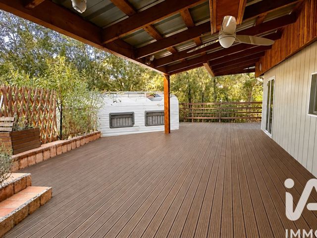 Vente  Terrain de 270 m² à Fréjus 59 950 euros Réf: SFN-2011406