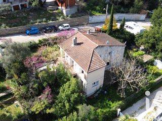 Vente  Maison de 129 m² à Toulon 450 000 euros Réf: SFN-1993307