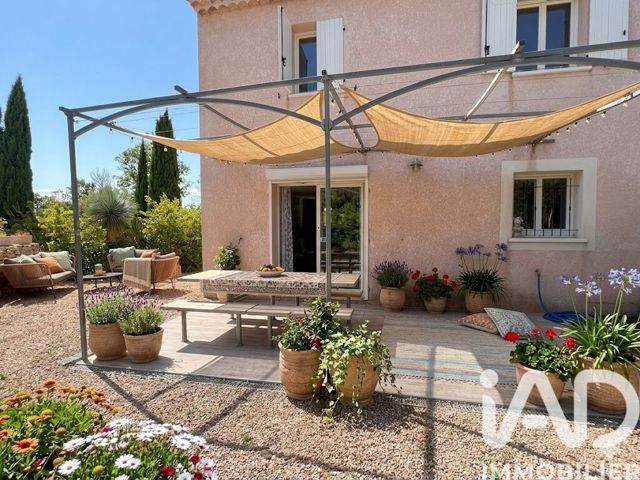 Vente  Maison de 87 m² à Carcès 314 000 euros Réf: SFN-2008096